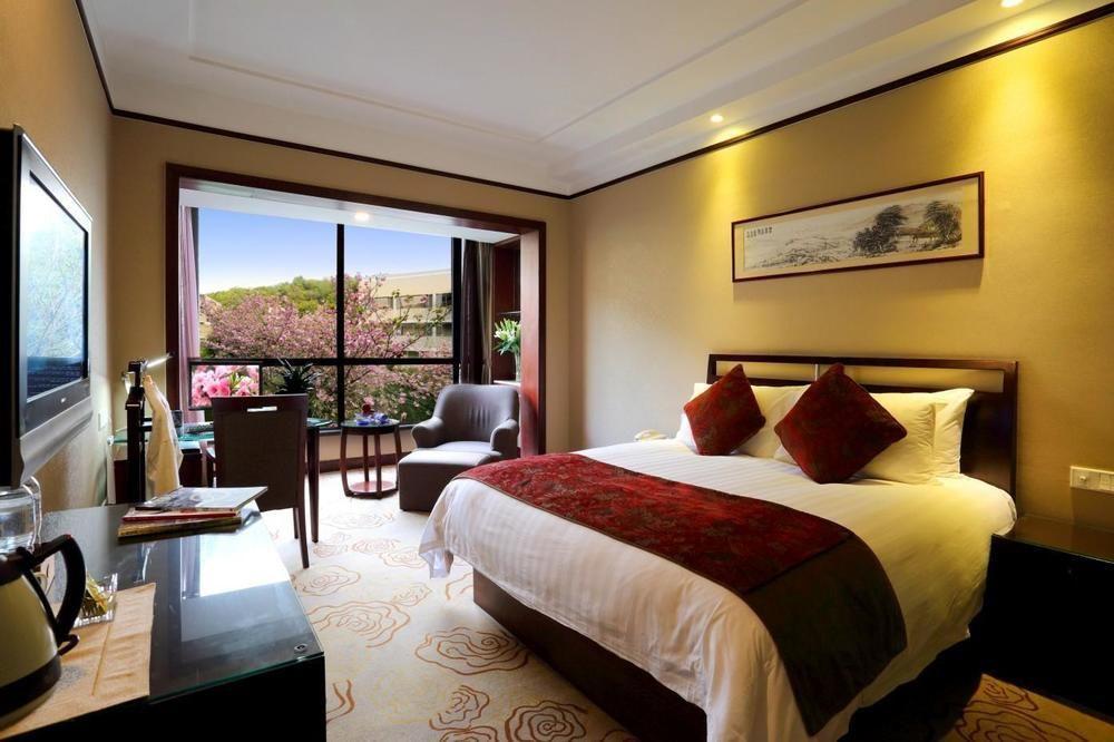 Jade Emperor Hotel Hangzhou Exterior photo