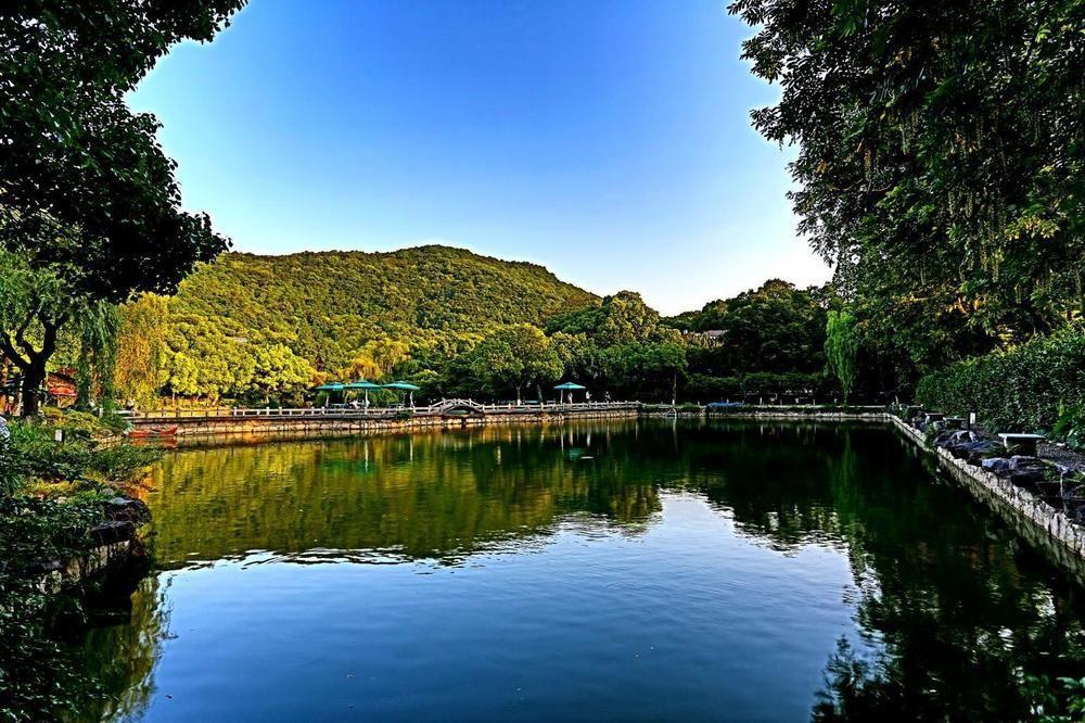 Jade Emperor Hotel Hangzhou Exterior photo